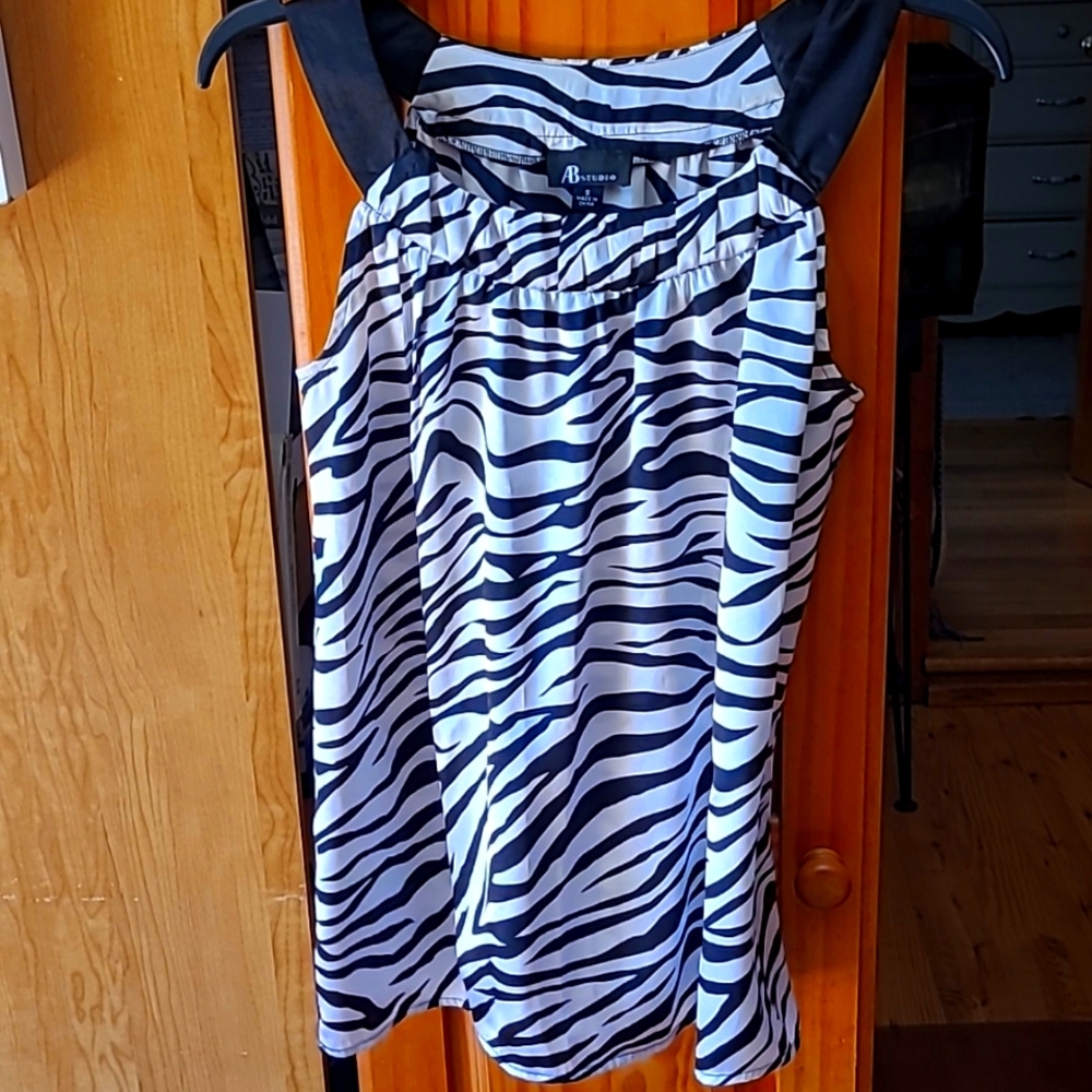 AB studio sleeveless zebra print dress blouse